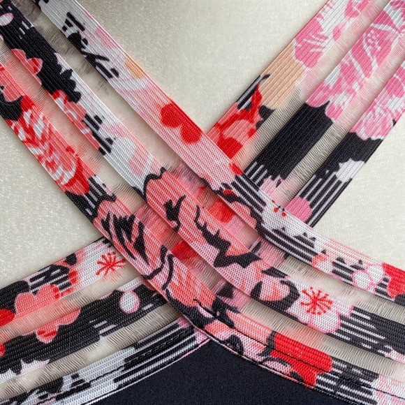 Kenneth Cole High Neck Cover Up Black Size XL - Picture 2 of 4